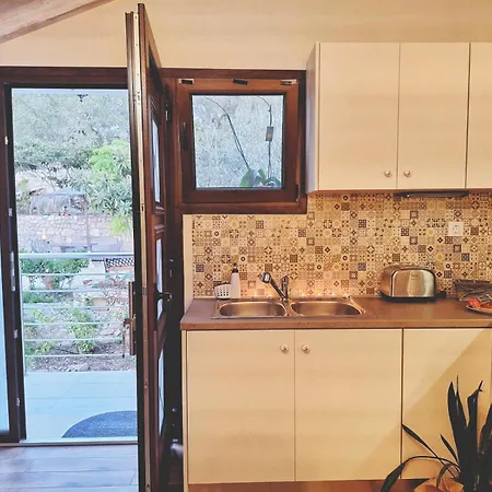 Alegria Apartment